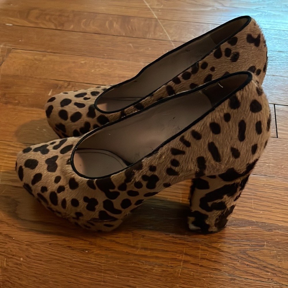 Miu Miu cheetah print pumps in calf hair, size 36.5 or 6.5
